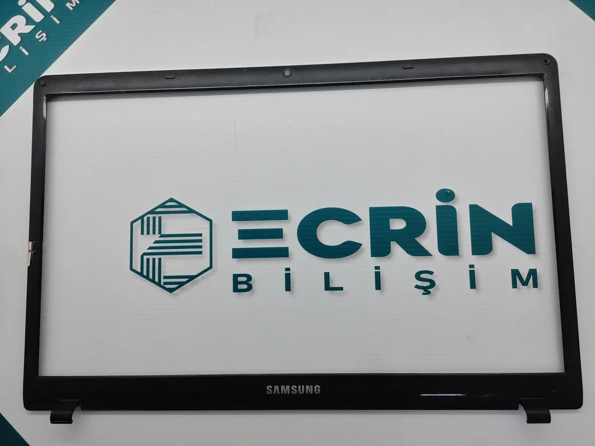 Samsung NP300E5A 300E5A 300E5C 305E5A Ekran Ön Çerçeve Lcd Bezel STANDART EKRAN İÇİN BA75-04066A